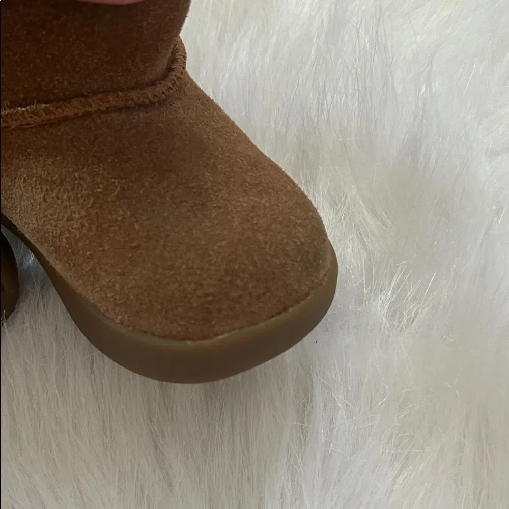 UGG Tan Shearling-Lined Boots kids